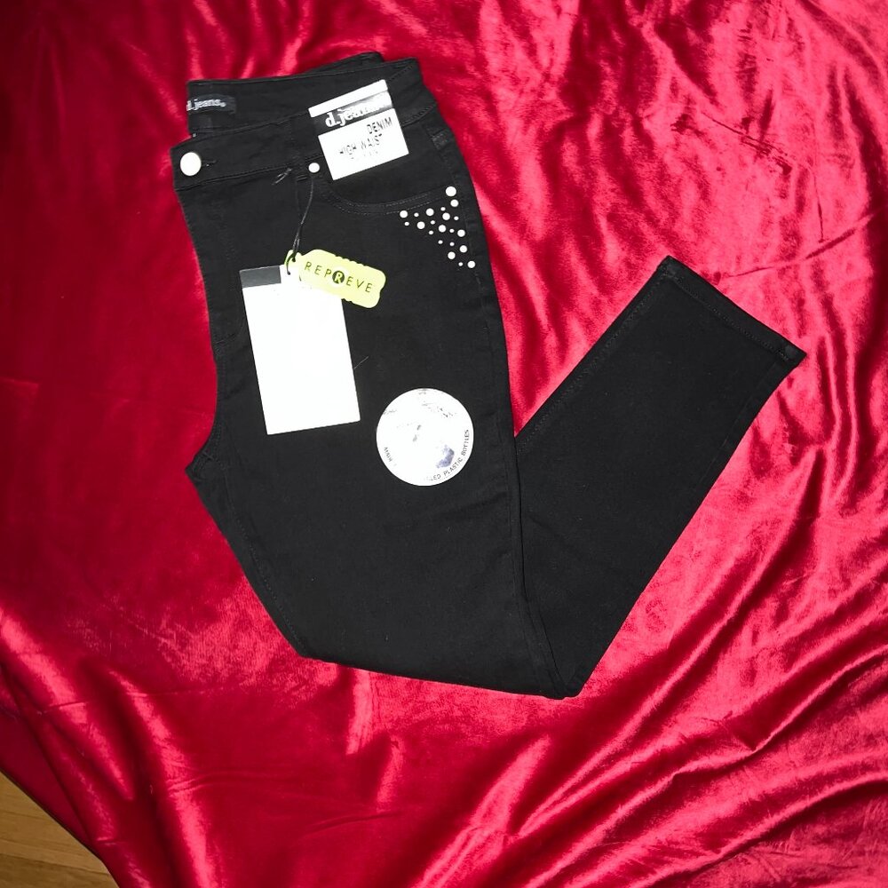 Authentic NWT